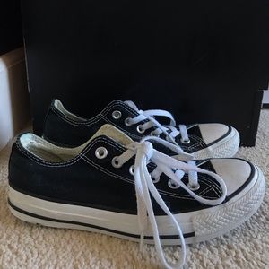 low top converse